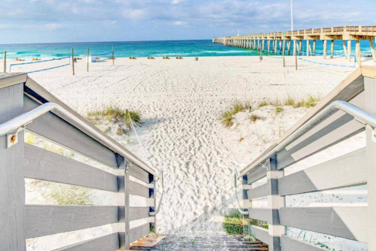 Experience Starlit Nights From Beach Happy'S Balcony Overlooking The Community Pool At Beachwalk Vila Panama City Beach Exterior foto